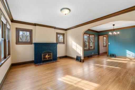 2300 Mckinley Street NE, Minneapolis, MN 55418