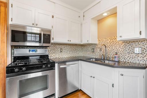 2300 Mckinley Street NE, Minneapolis, MN 55418