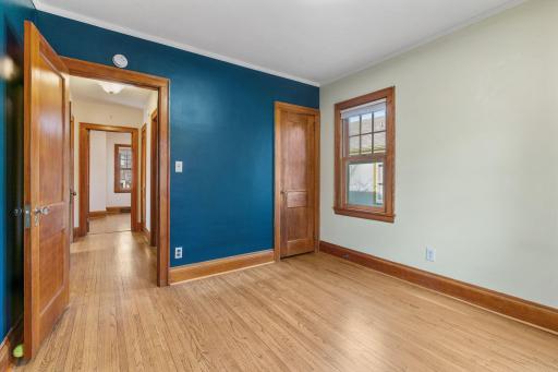 2300 Mckinley Street NE, Minneapolis, MN 55418