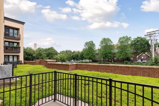 15 E Franklin Avenue, 211, Minneapolis, MN 55404