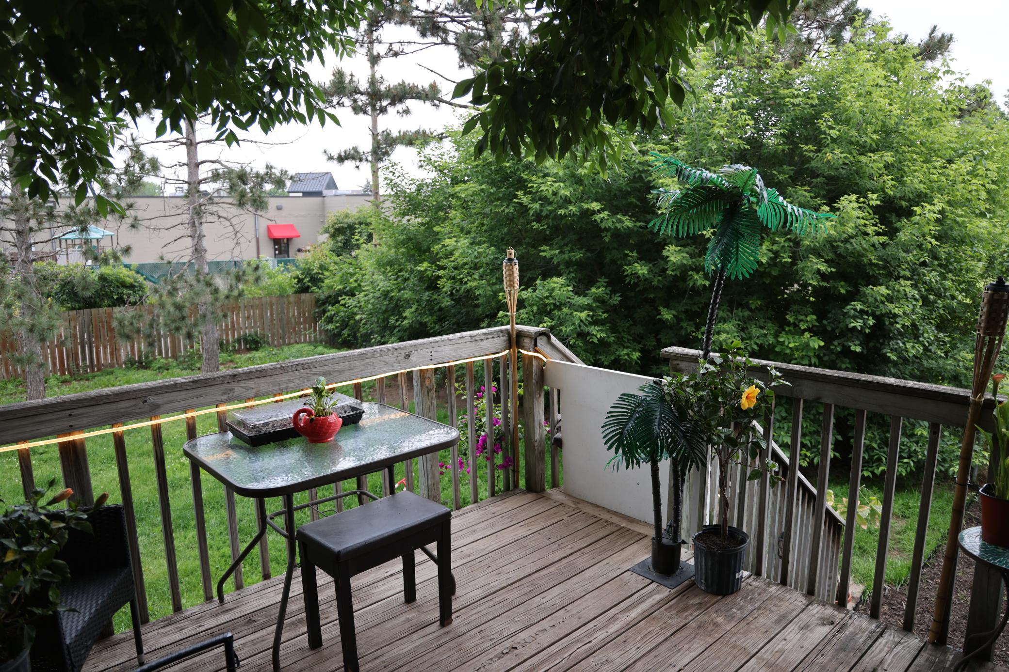 right deck