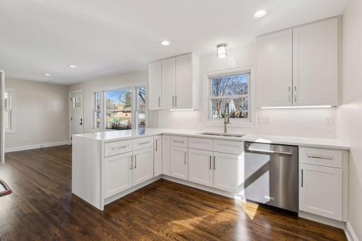 2520 Lynn Avenue S, Minneapolis, MN 55416