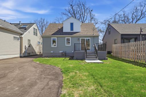 2520 Lynn Avenue S, Minneapolis, MN 55416
