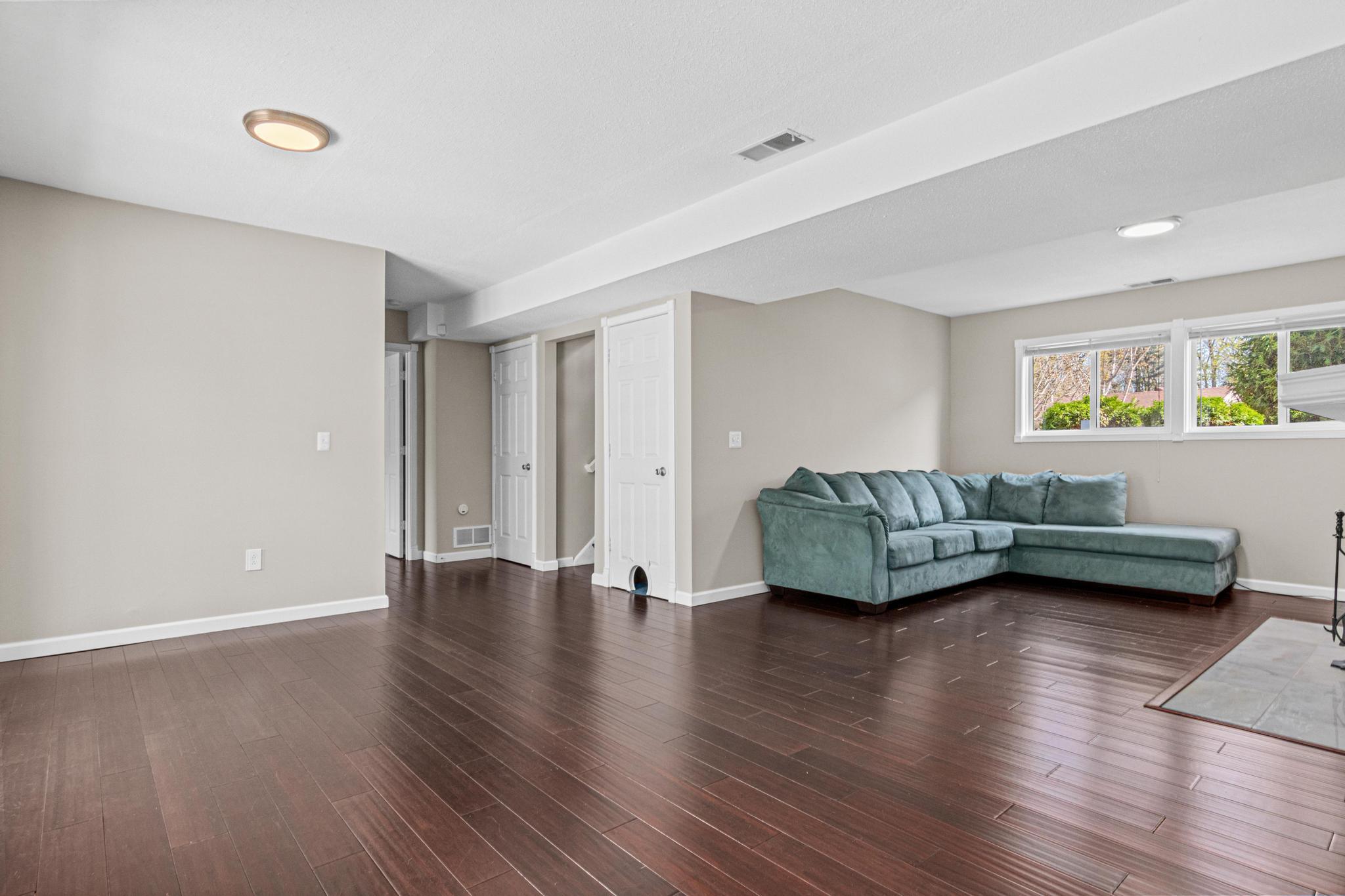 16135 15th Ave N, Minneapolis, MN-5.jpg