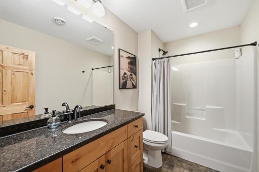505 21st Place NE, Kasson, MN 55944
