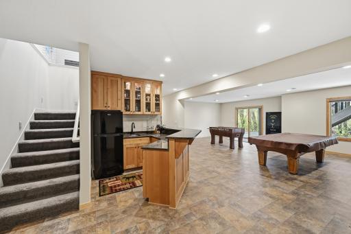 505 21st Place NE, Kasson, MN 55944