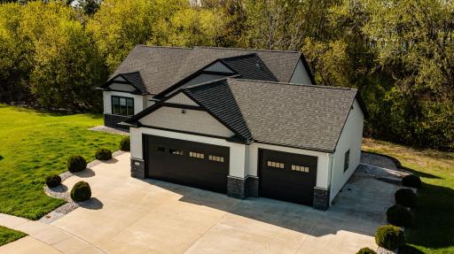 505 21st Place NE, Kasson, MN 55944