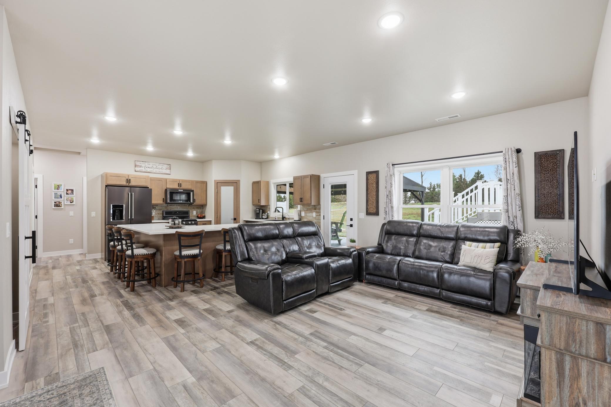 Living Room / Kitchen / Dining