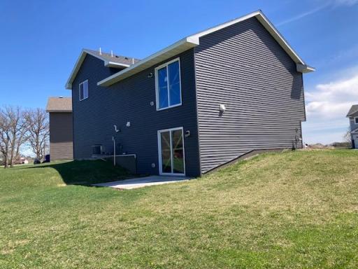 828 Poplar Drive SE, Kimball, MN 55353