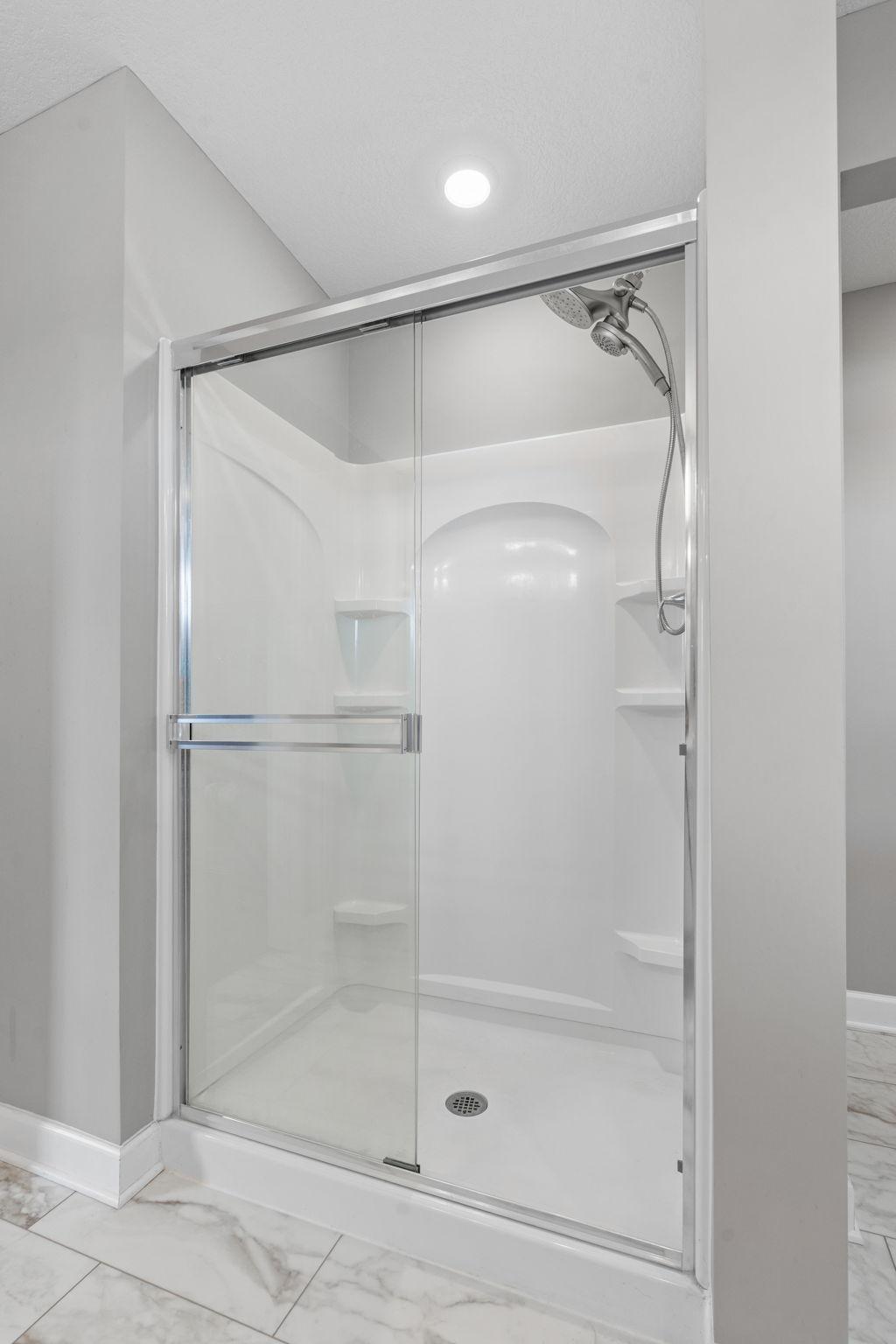 Upper level private primary bathroom