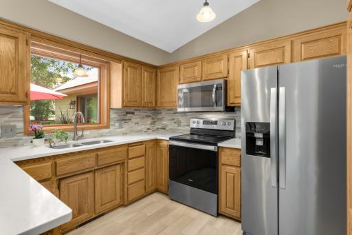 1255 Doe Circle, White Bear Lake, MN 55110