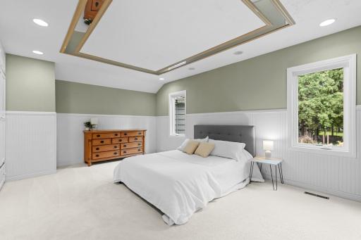 3865 Hillcrest Road, Wayzata, MN 55391