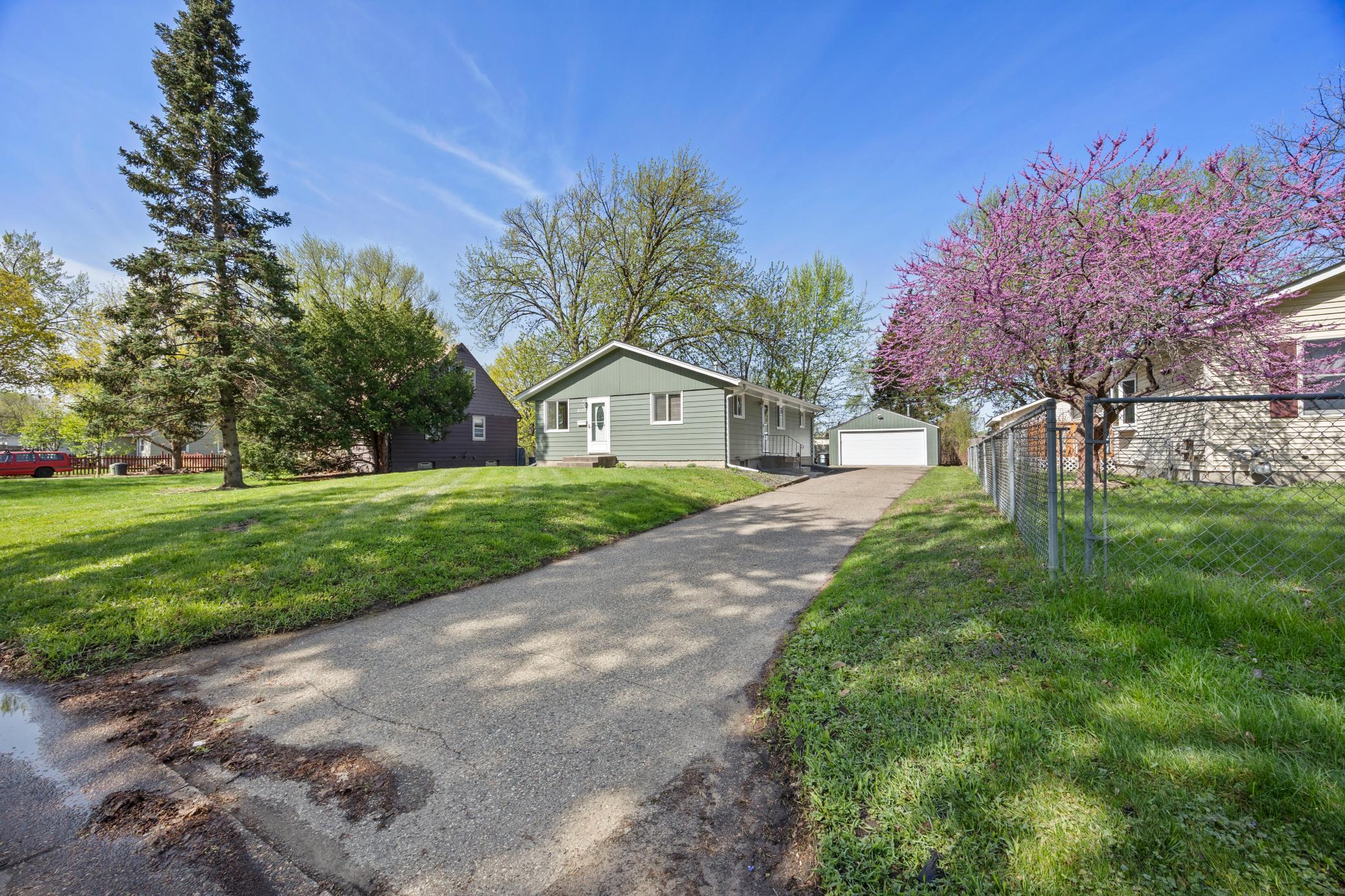 3-print-8120 Wentworth Ave S-201.jpg