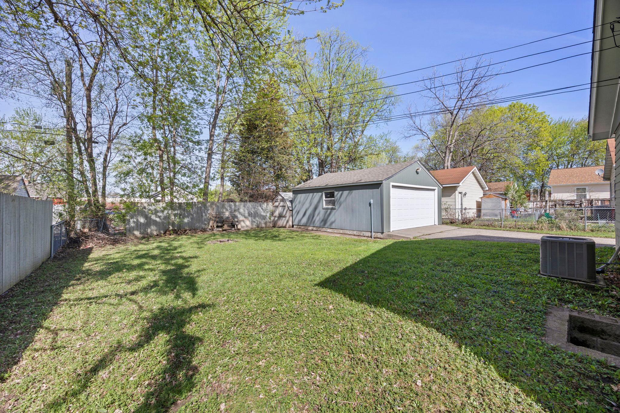 39-web-or-mls-8120 Wentworth Ave S-181.jpg