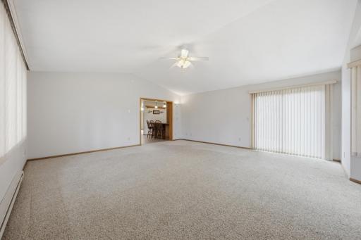 1109 9th Street N, Moorhead, MN 56560
