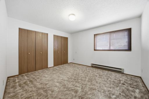 1109 9th Street N, Moorhead, MN 56560
