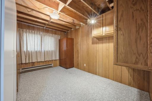 1109 9th Street N, Moorhead, MN 56560
