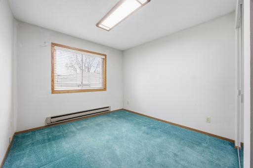 1109 9th Street N, Moorhead, MN 56560
