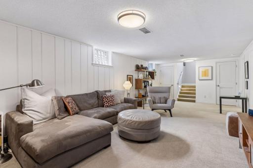 2713 W 28th Street W, Minneapolis, MN 55416