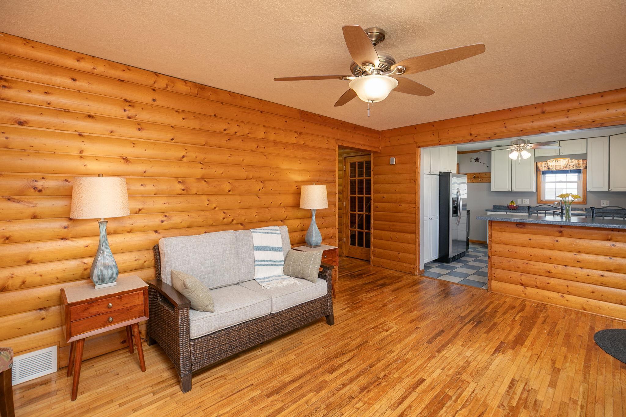 5-web-or-mls-05-Living Room.jpg