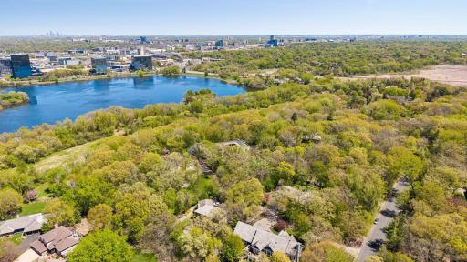 5840 Mount Normandale Drive, Minneapolis, MN 55437