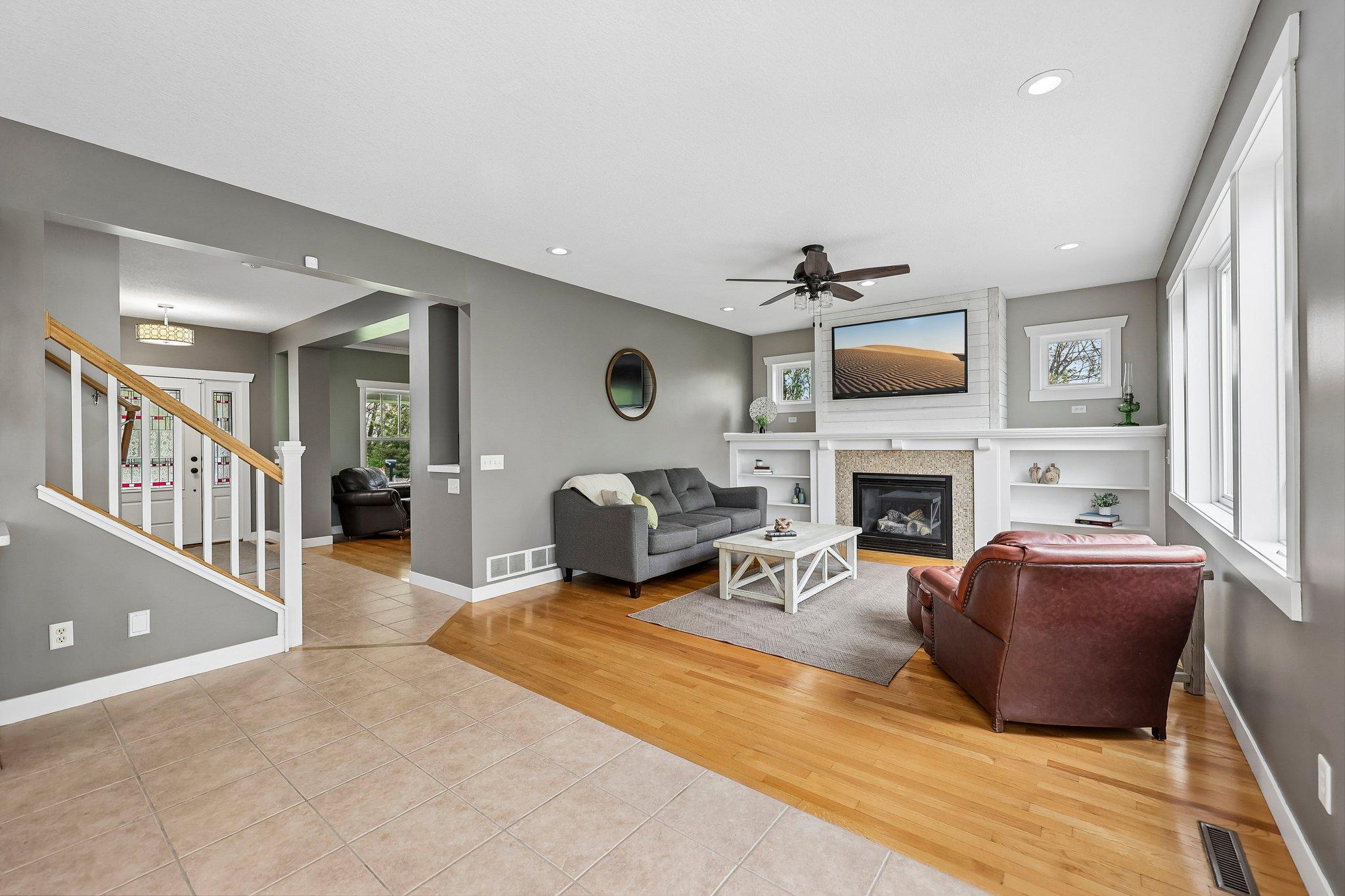 11-web-or-mls-Red Pine Ct-S0605-011.jpg