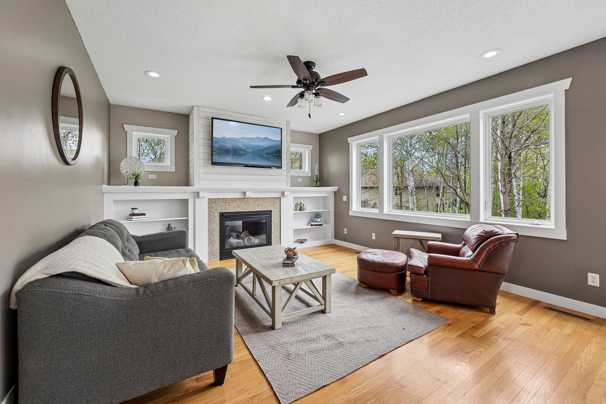 9-web-or-mls-Red Pine Ct-S0605-009.jpg