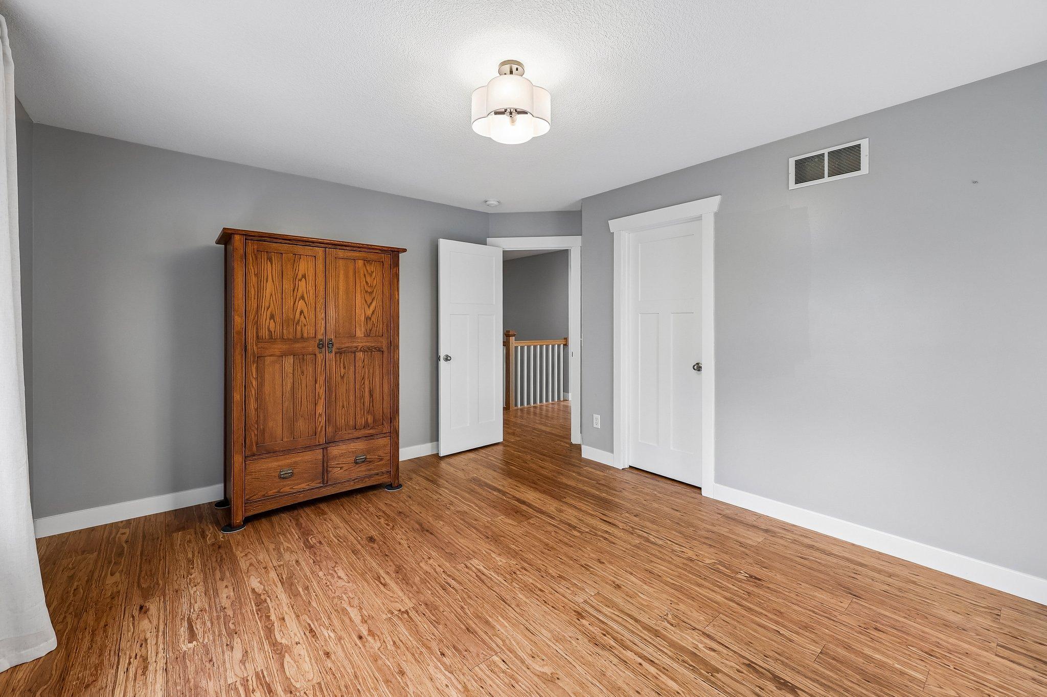 39-web-or-mls-Red Pine Ct-S0605-039.jpg
