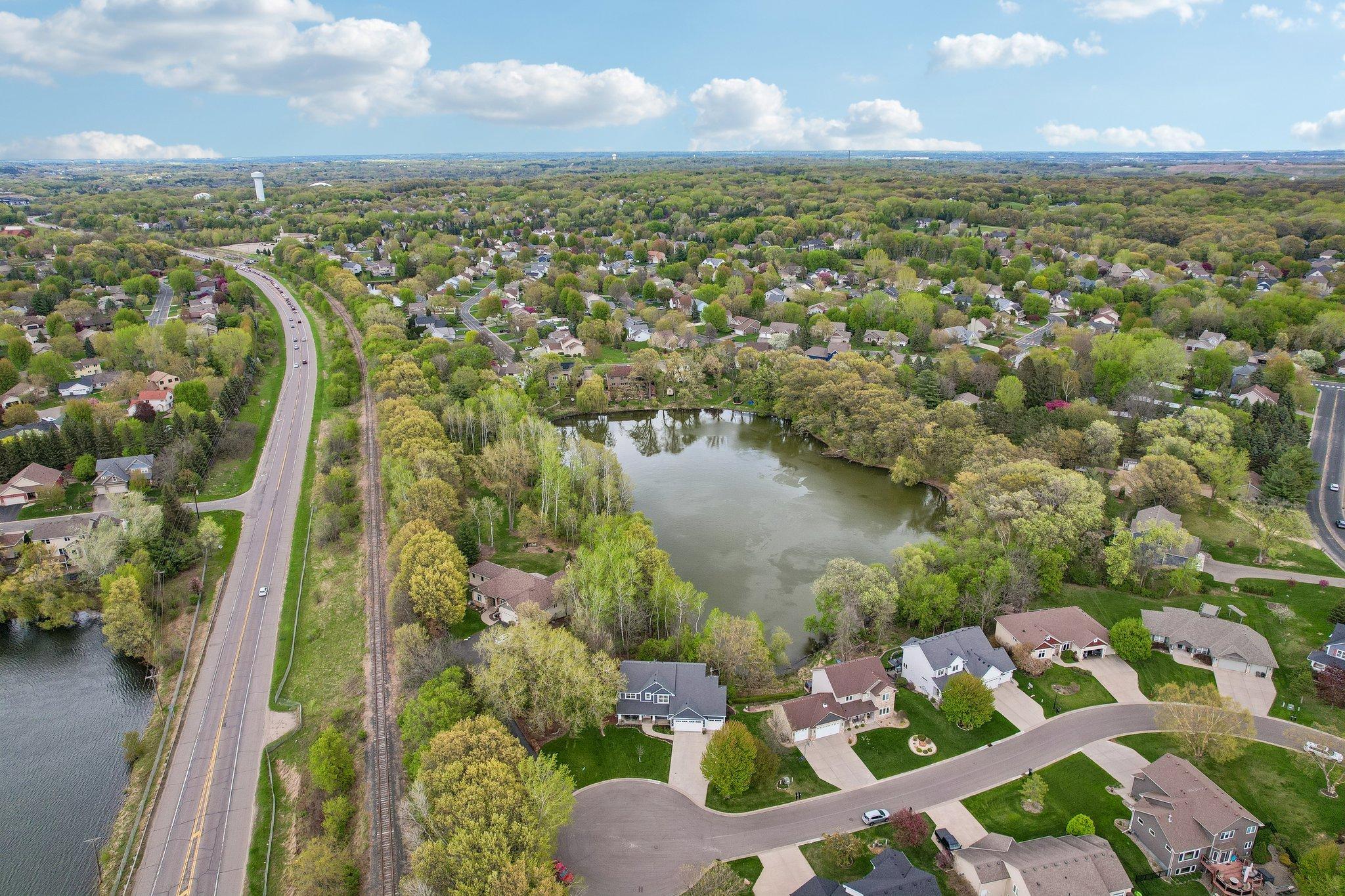 67-web-or-mls-Red Pine Ct-S0605-067.jpg