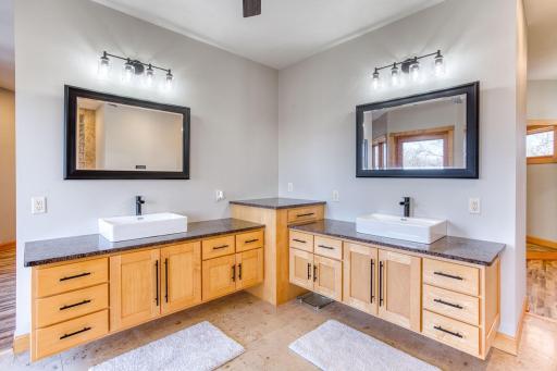 W10622 State Road 35, Prescott, WI 54021