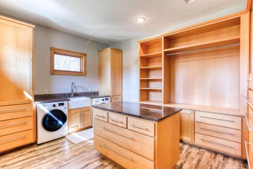W10622 State Road 35, Prescott, WI 54021
