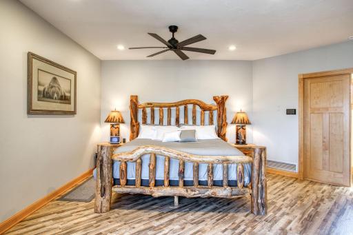 W10622 State Road 35, Prescott, WI 54021