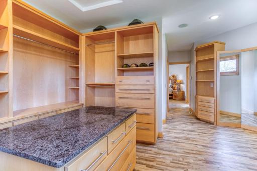 W10622 State Road 35, Prescott, WI 54021