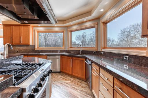 W10622 State Road 35, Prescott, WI 54021