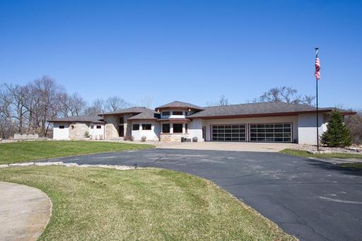 W10622 State Road 35, Prescott, WI 54021