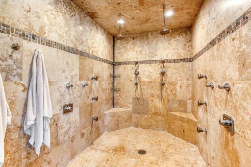 W10622 State Road 35, Prescott, WI 54021