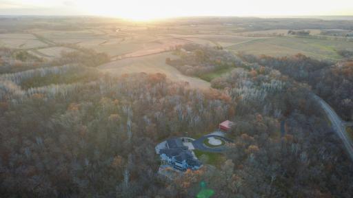 W10622 State Road 35, Prescott, WI 54021