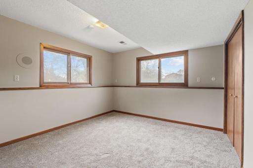 4800 Dodd Road, Saint Paul, MN 55123