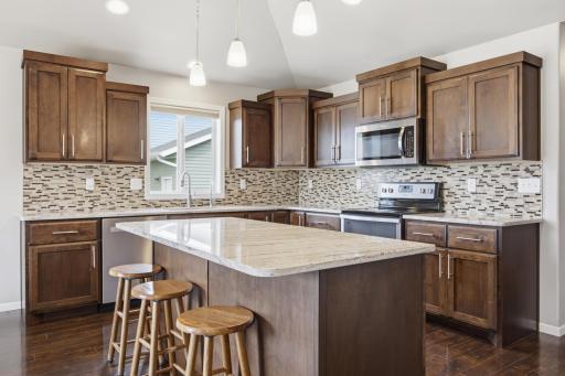 219 6th Street E, Horace, ND 58047