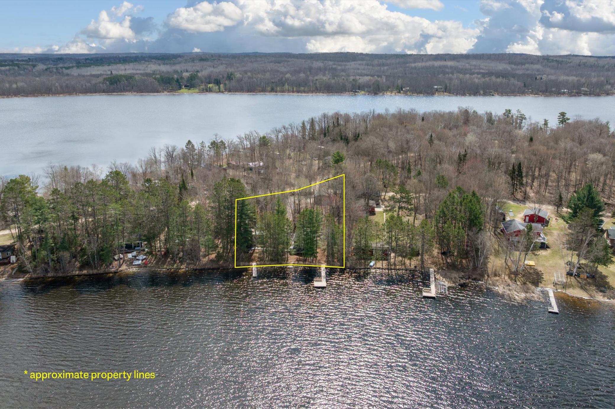 Yellow lines indicate the approximate property lines.