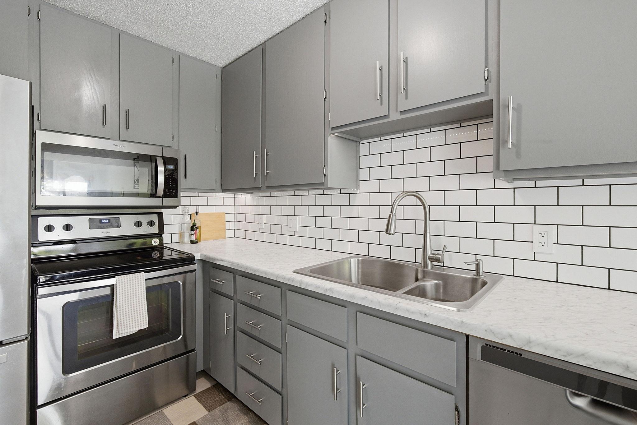 Another angle of the kitchen.