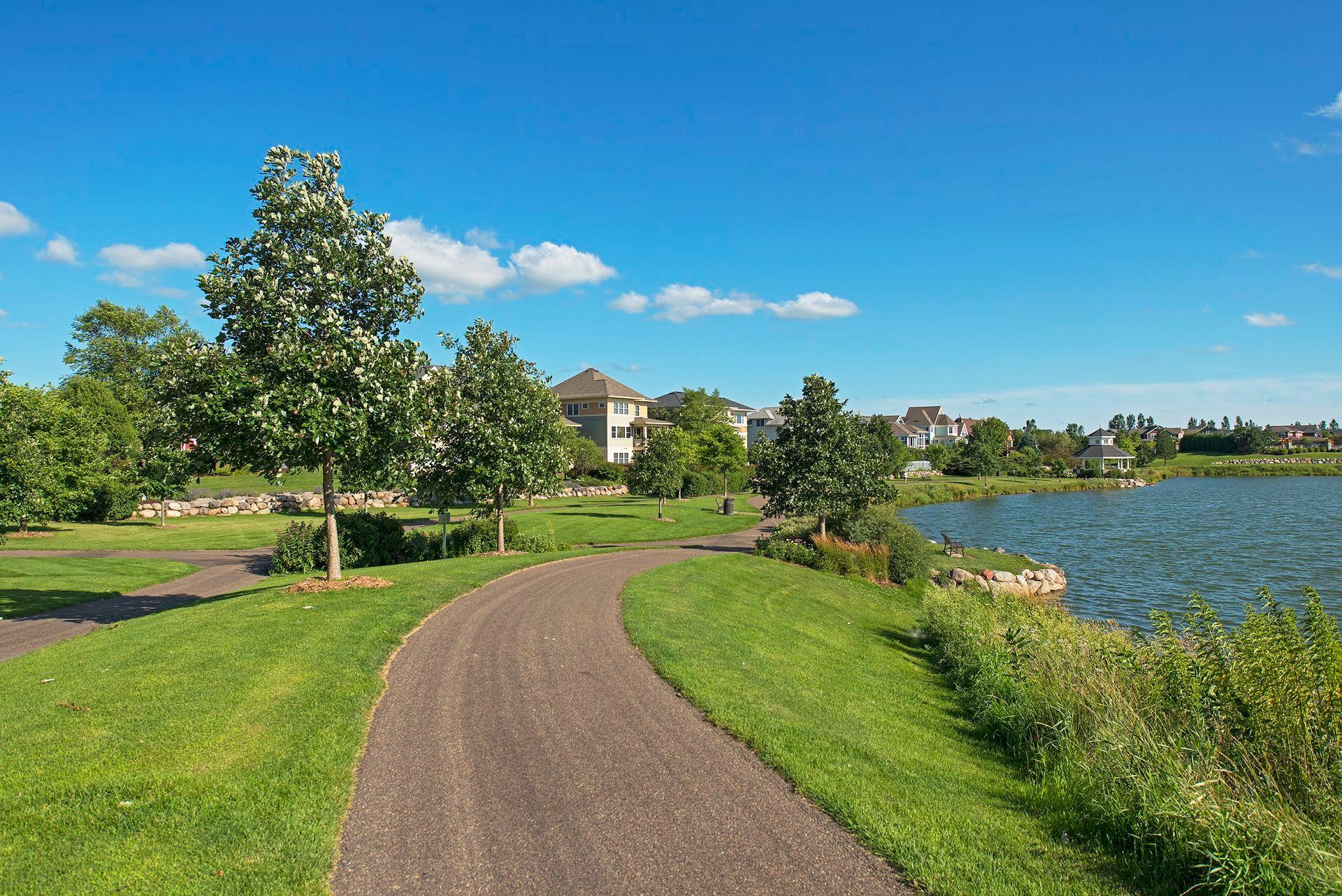 Miles of walking trails within Cobblestone Lake!