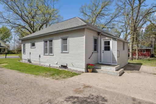 621 Hazel Avenue E, Kimball, MN 55353