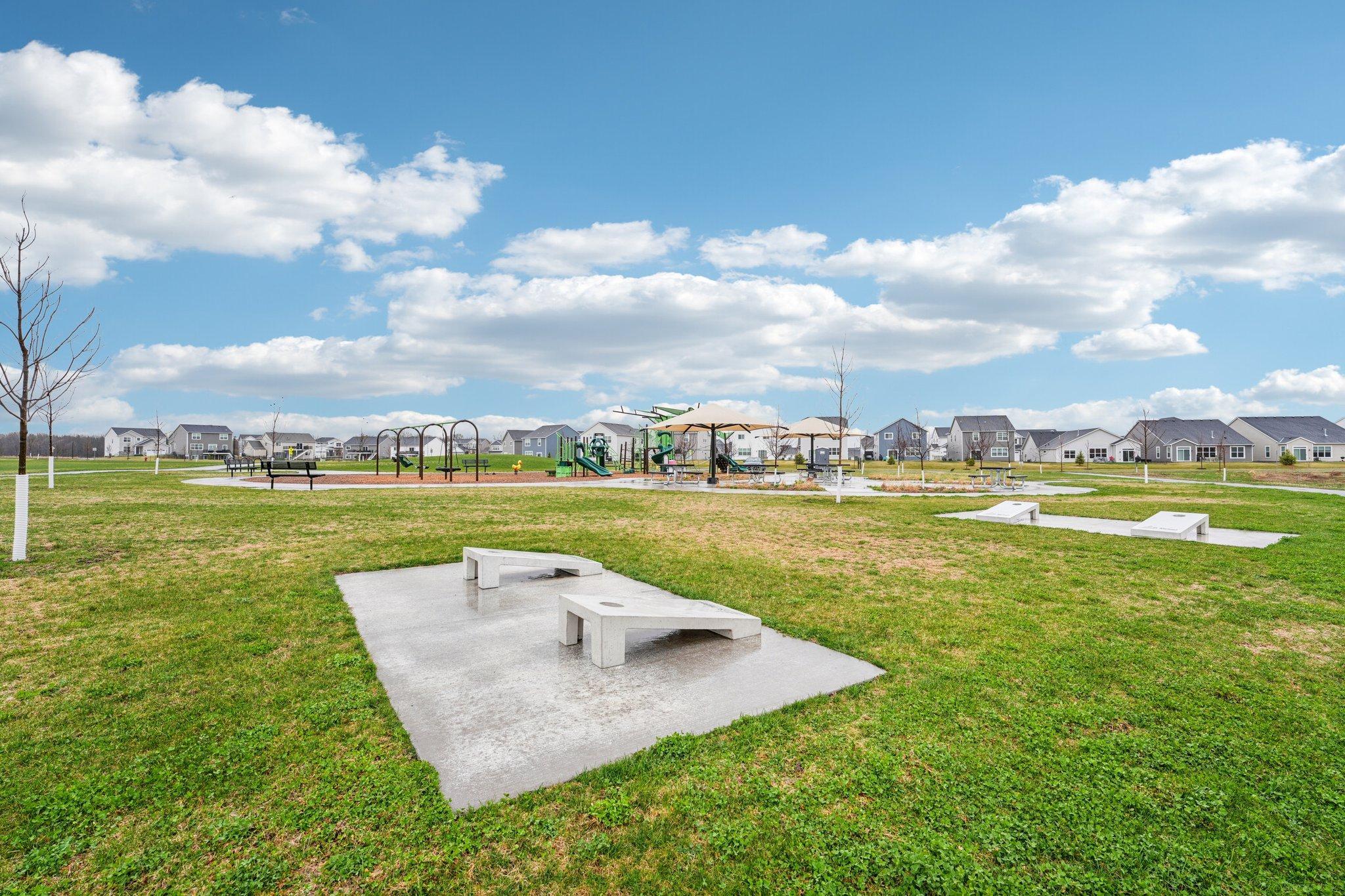 5-web-or-mls-- 9195 25th St NE-1804-905.jpg