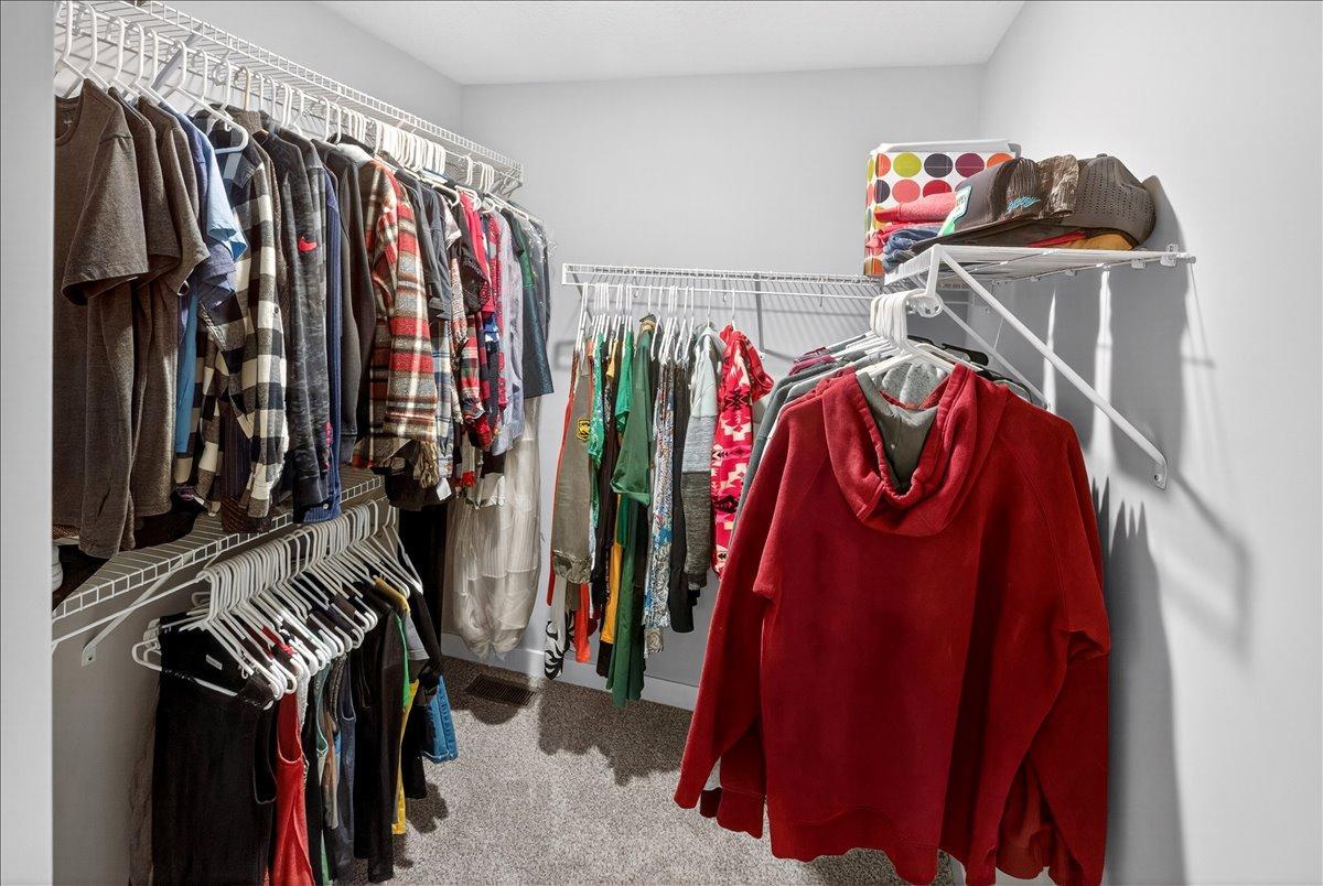 Second primary closet