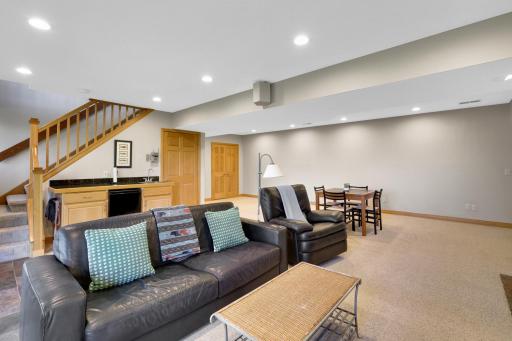 531 Indian Hill Road, Chanhassen, MN 55317