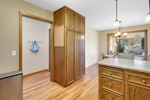 531 Indian Hill Road, Chanhassen, MN 55317