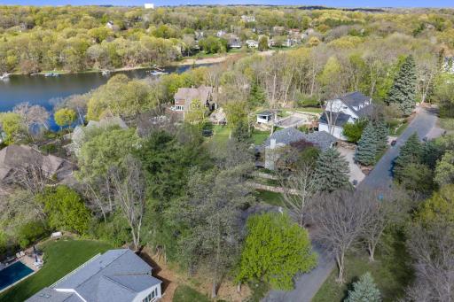 531 Indian Hill Road, Chanhassen, MN 55317
