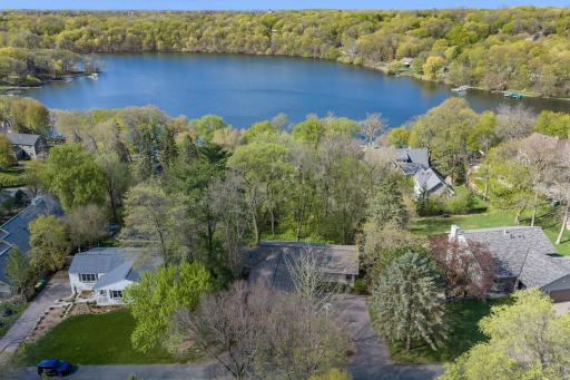 531 Indian Hill Road, Chanhassen, MN 55317