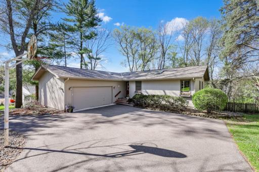 531 Indian Hill Road, Chanhassen, MN 55317
